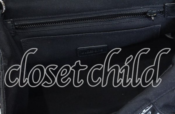 画像5: 【SALE】INGEBORG / ロゴプリントキャンバスバッグ  クロ O-25-09-03-003-LO-BG-IG-ZT-K020 (5)