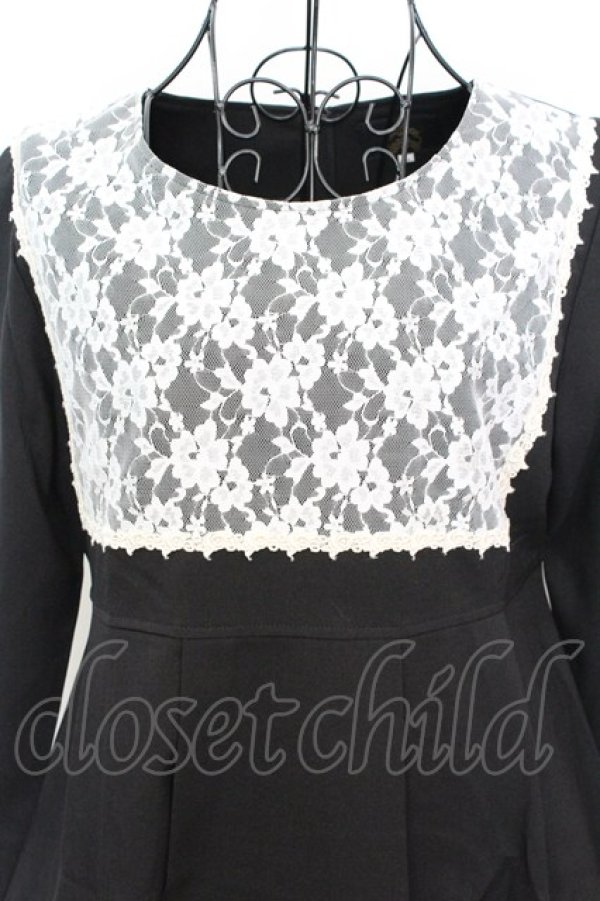 画像2: MIHO MATSUDA / レースヨークワンピース L ブラック×ホワイト O-25-09-04-1045-GO-OP-OW-OS (2)