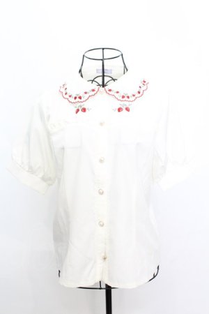 画像: axes femme POETIQUE / ストロベリー刺繍ブラウス F キナリ O-25-09-04-1017-AX-BL-OW-OS
