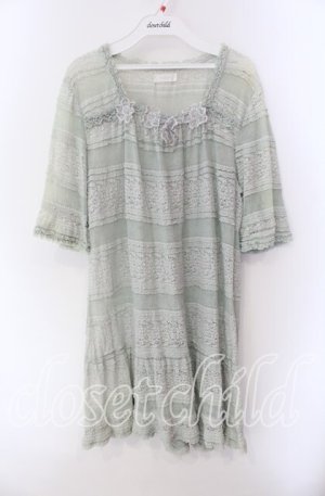 画像: INGEBORG / フラワーモチーフ付き総レースチュニック 11 ミント O-25-09-04-088-LO-OP-IG-OS