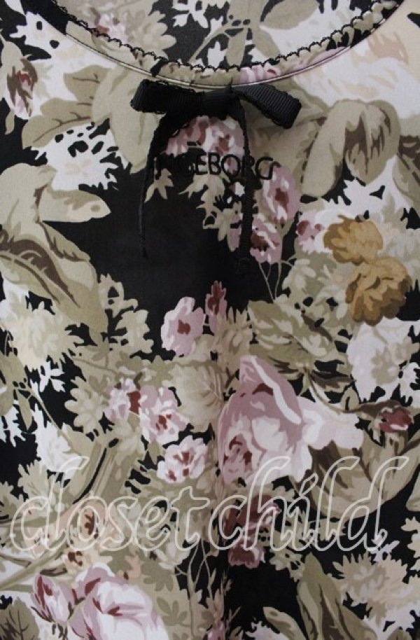 画像2: 【SALE】INGEBORG / ローズ柄5部袖カットソー 11 クロ O-25-09-04-090-LO-TO-IG-ZT011 (2)