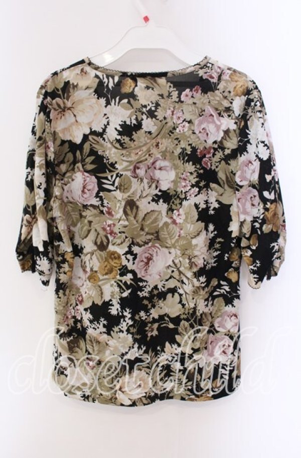 画像3: 【SALE】INGEBORG / ローズ柄5部袖カットソー 11 クロ O-25-09-04-090-LO-TO-IG-ZT011 (3)