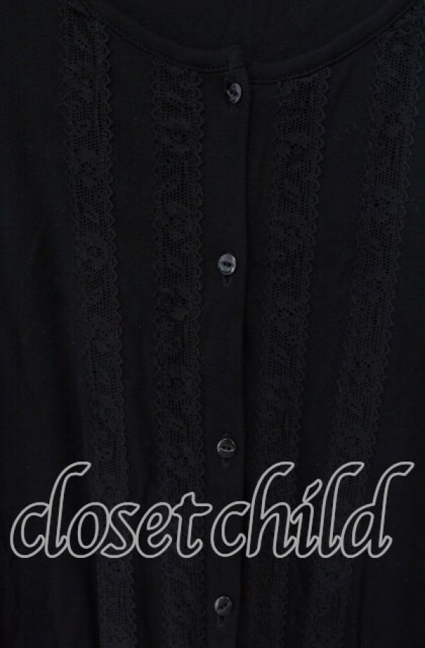 画像2: 【SALE】INGEBORG / レース配色カーディガン 11 クロ O-25-09-04-097-LO-TO-IG-ZT011 (2)