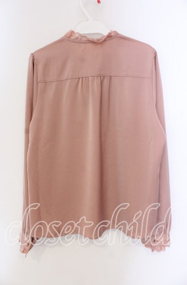 画像3: 【SALE】Fi.n.t / タイ付きレースフリルブラウス F ピンク O-25-09-06-050-CA-BL-OW-ZT014 (3)