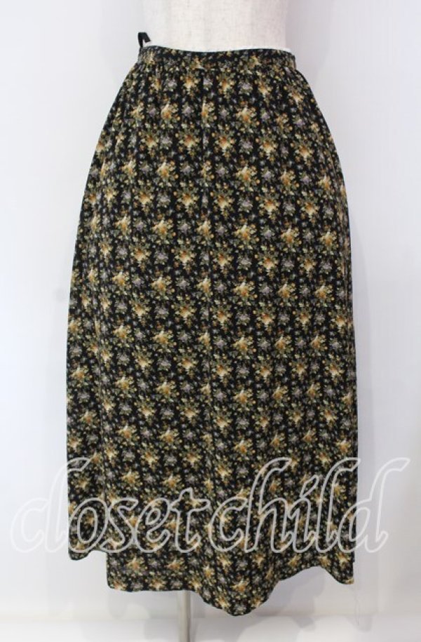 画像1: 【SALE】KANEKO ISAO / 小花柄スカート  クロ O-25-09-06-015-EL-SK-IG-ZT030 (1)