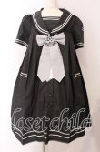 画像1: metamorphose / セーラーリボンタイシャツワンピース(ワッペン付)  クロ O-25-09-08-065-ME-OP-IG-OS (1)
