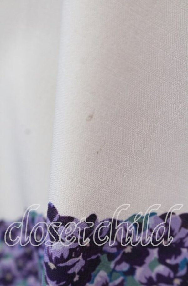 画像2: 【SALE】an another angelus / スミレブーケプリントサーキュラースカート F ベージュ×パープル O-25-09-08-031-CA-SK-OW-ZT007 (2)