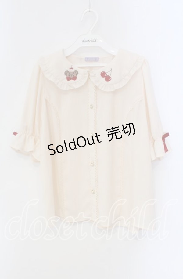 画像1: 【SALE】axes femme Kawaii / クマパフェ刺繍ブラウス  アイボリー O-25-09-09-067-AX-BL-IG-ZT081 (1)