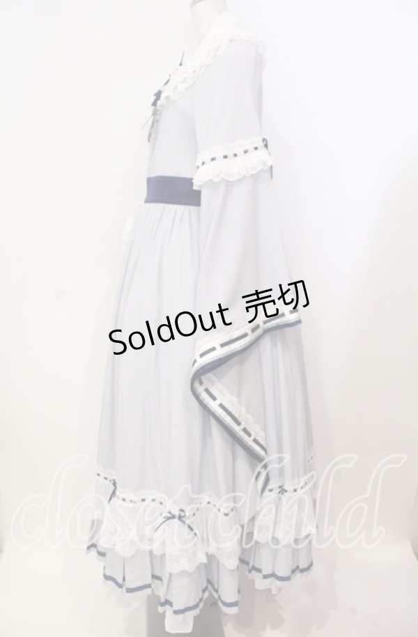 画像4: Hoshibako Works / 西行寺幽々子　付け襟付き着物風ワンピース  サックス×シロ O-25-09-09-085-LO-OP-OW-OS (4)