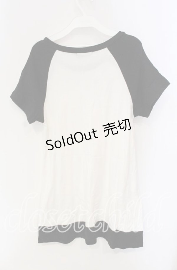 画像3: PEACE NOW / トランププリントラグラン風カットワンピース  ブラック×ホワイト O-25-09-11-045-PU-OP-IG-OS (3)