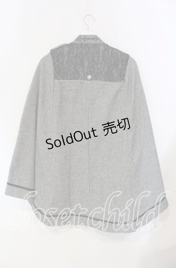 画像3: axes femme / ダブルボタンケープコート  クロ×シロ O-25-09-11-054-AX-CO-IG-OS (3)