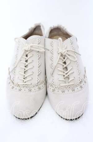 画像: axes femme / スエードバラ刺繍バブーシュ L アイボリー O-25-09-12-001-AX-SH-IG-OS