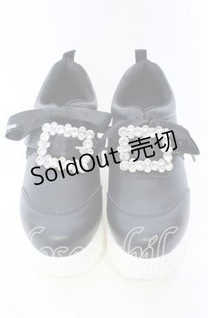 画像: axes femme POETIQUE / ビジューバックルスニーカー L クロ×シロ O-25-09-12-003-AX-SH-IG-OS