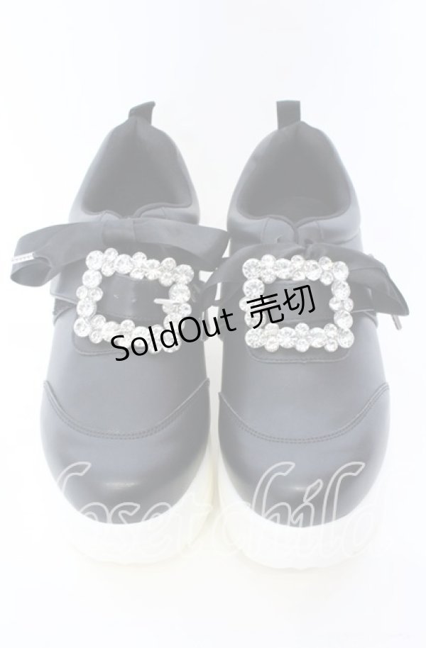 画像1: axes femme POETIQUE / ビジューバックルスニーカー L クロ×シロ O-25-09-12-003-AX-SH-IG-OS (1)