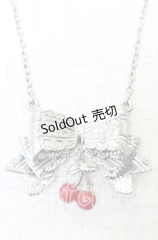 画像1: BABY,THE STARS SHINE BRIGHT / チェリーリボンモチーフネックレス  シルバー O-25-09-12-018-BA-AC-IG-ZT0917D (1)