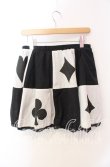 画像2: イチオク / トランプ柄スカート  ブラック×ホワイト O-25-09-13-063-PU-SK-OW-OS (2)