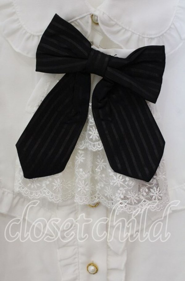 画像2: Amavel / ジャボ付きリボンブラウス F シロ×クロ O-25-09-13-105-CA-BL-OW-ZT330 (2)