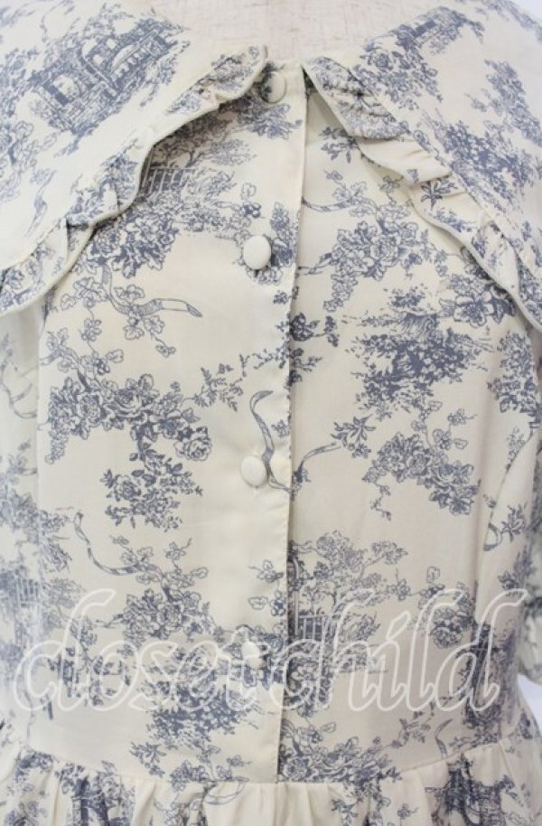 画像2: m petit by misako / トワルドジュイワンピース 3L シロ×アオ O-25-09-13-111-LO-OP-OW-OS (2)