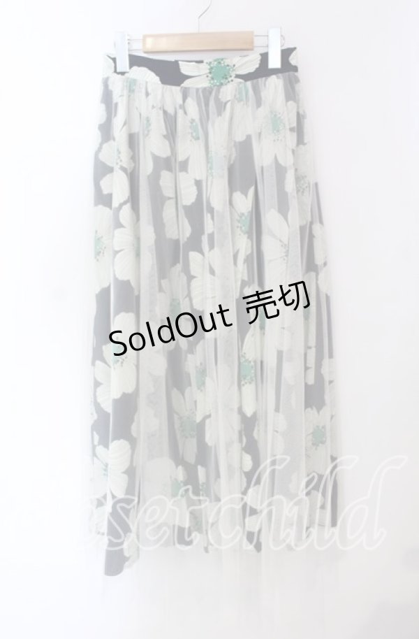 画像1: 【SALE】axes femme / チュール重ね花柄スカート  ネイビー O-25-09-15-077-AX-SK-OW-ZT141 (1)