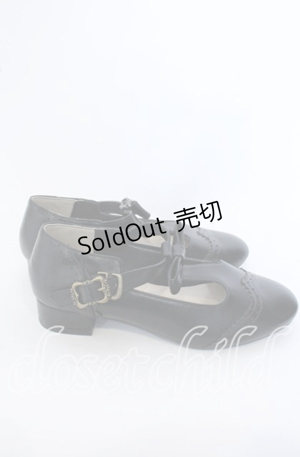 画像4: m petit by misako / AMPUリボンストラップパンプス L クロ O-25-09-19-035-LO-SH-IG-ZT346 (4)