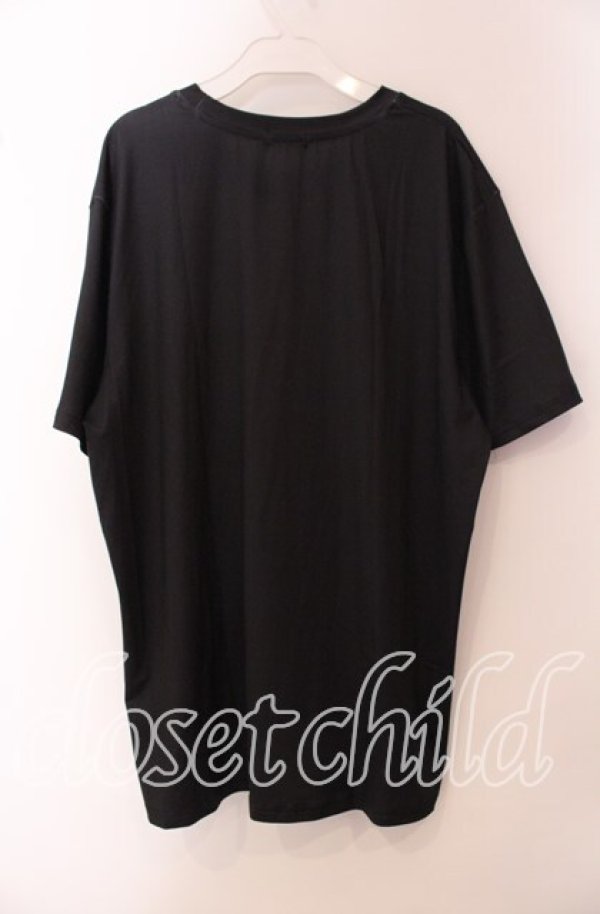 画像3: NieR Clothing / 擬人化Tシャツ F ブラック×ホワイト O-25-09-20-047-PU-TS-IG-ZT259 (3)