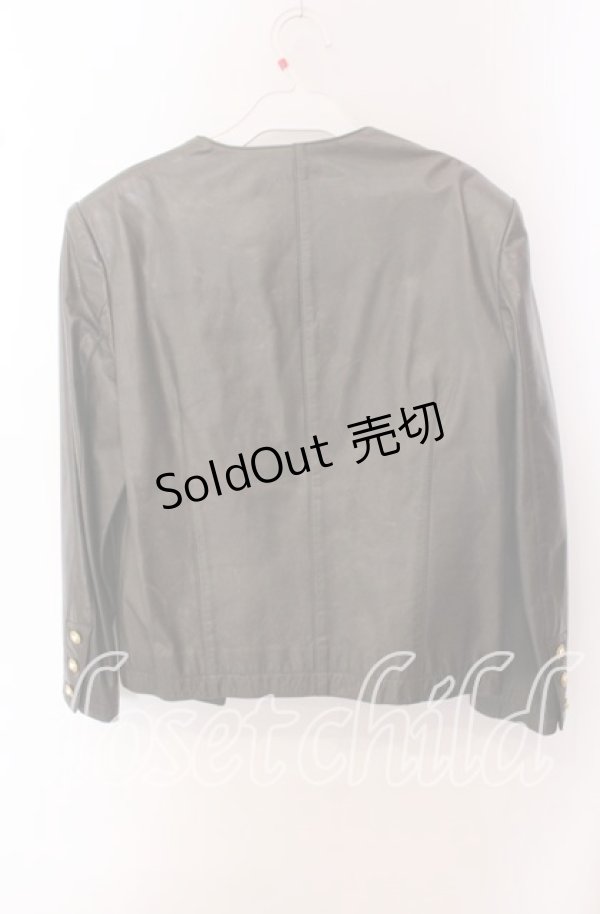 画像3: INGEBORG / パールボタン使いレザージャケット  チャコールグレー O-25-09-20-065-LO-JA-OW-ZI (3)