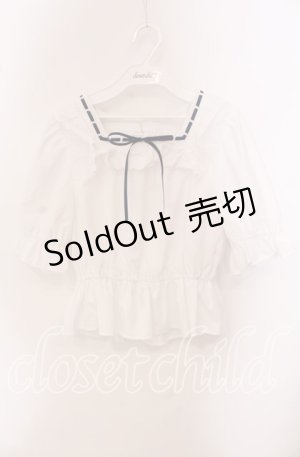 画像: Fi.n.t / コットンレース使いはしごリボンブラウス F シロ×アオ O-25-09-20-100-CA-BL-OW-ZT360