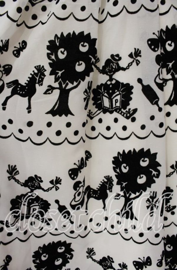 画像3: Emily Temple cute / pippiフロッキーptサロンワンピース  アイボリー×クロ O-25-09-22-020-ET-OP-OW-ZT382 (3)