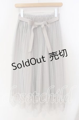画像: Fi.n.t / レース使いチュールプリーツスカート  グレー O-25-09-23-038-CA-SK-IG-ZT361