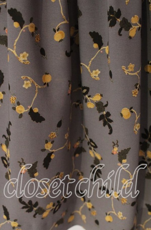 画像2: KANEKO ISAO / ツタ柄ティアードスカート  ブルー O-25-09-23-045-EL-SK-OW-ZT156 (2)