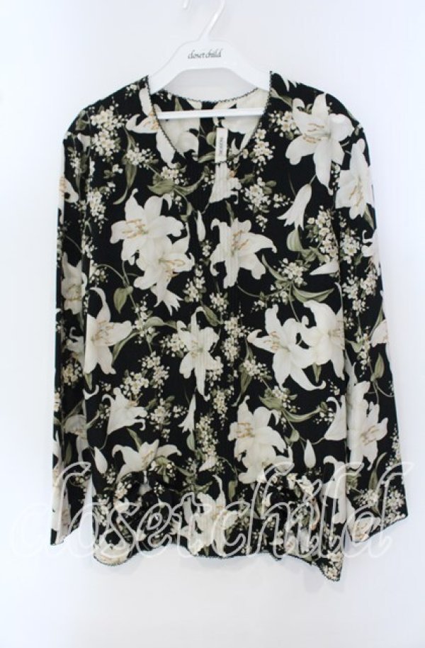 画像1: INGEBORG / 百合柄ピンタック使いブラウス  クロ O-25-09-23-052-LO-BL-OW-ZI (1)