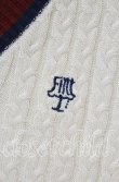 画像2: Fi.n.t / 刺繍ケーブルニット  アイボリー O-25-09-23-063-CA-TO-IG-ZT362 (2)