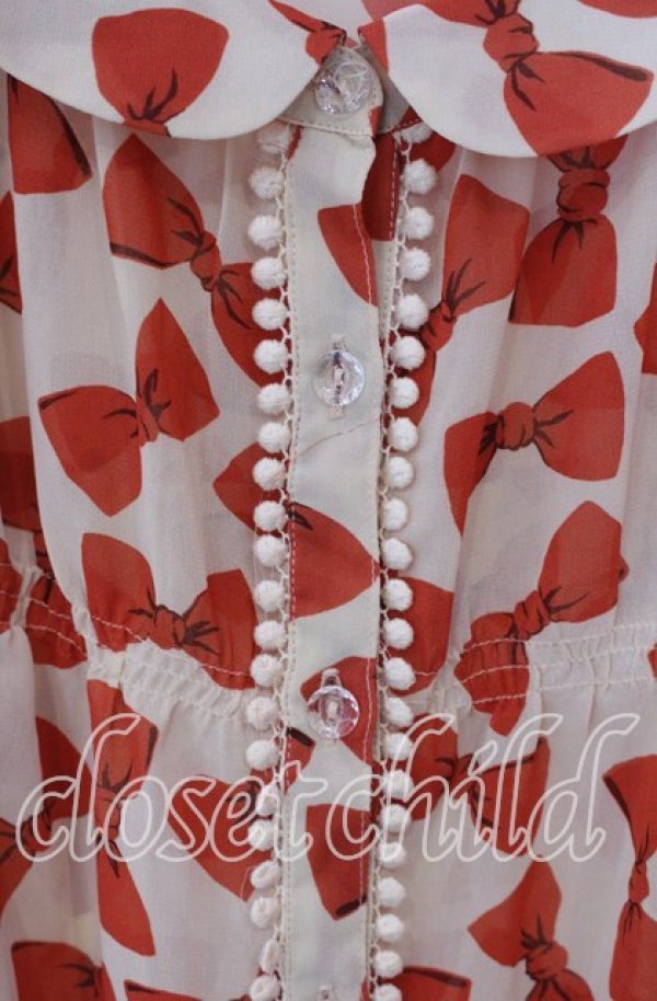 画像2: Emily Temple cute / フィフィリボンブラウス  ベージュ系 O-25-09-23-064-ET-BL-IG-ZT023 (2)