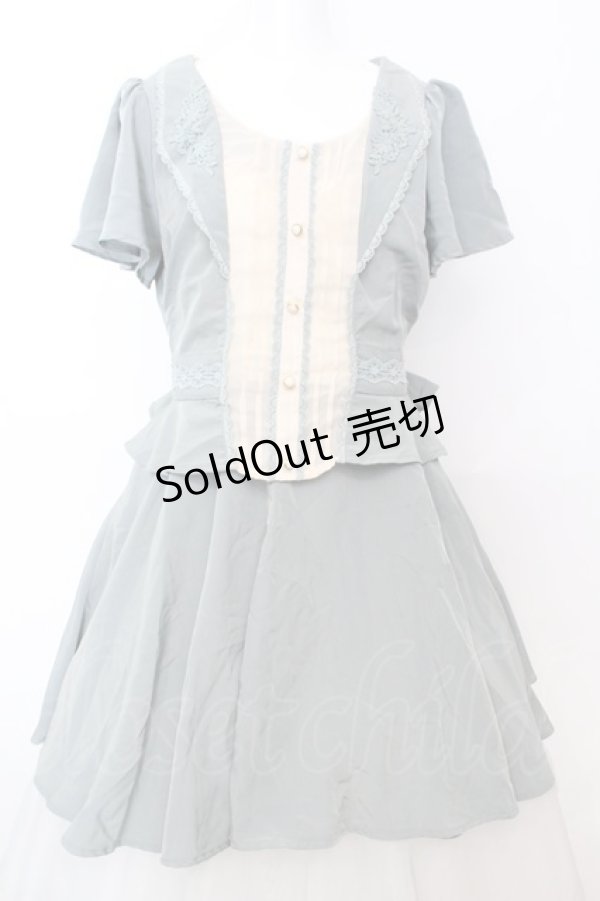 画像1: axes femme / レイヤード風フレアワンピース  グリーン系 O-25-09-25-1041-AX-OP-IG-ZT327 (1)