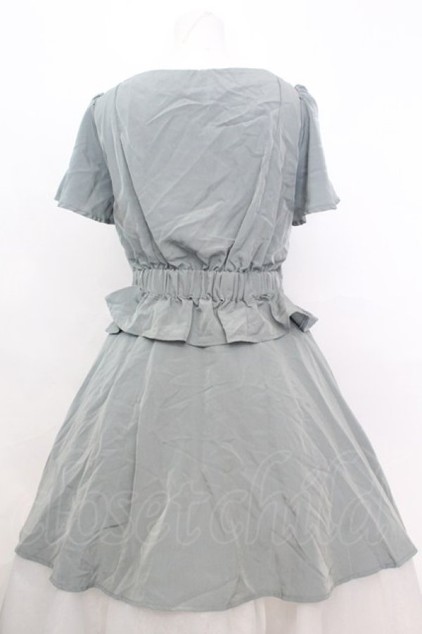 画像3: axes femme / レイヤード風フレアワンピース  グリーン系 O-25-09-25-1041-AX-OP-IG-ZT327 (3)