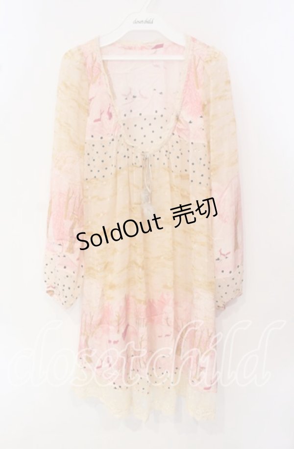 画像1: 【SALE】Cherir la femme / 総柄チュニック  ピンク系 O-25-09-25-029-LO-TO-OW-ZT356 (1)