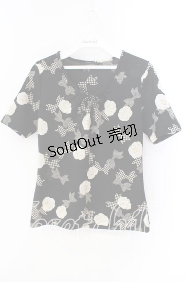画像1: 【SALE】INGEBORG / カメリアリボン柄Tシャツ S クロ O-25-09-27-085-LO-TO-OW-ZT057 (1)