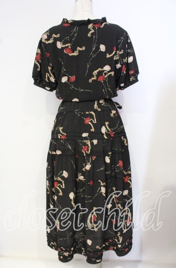 画像4: KANEKO ISAO / カーネーションドット柄ワンピース  クロ O-25-09-27-008-EL-OP-OW-ZT279 (4)