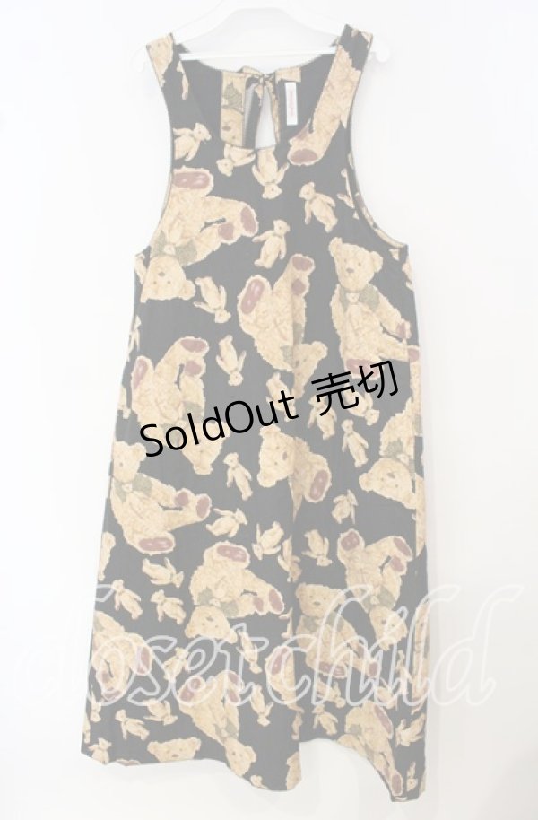 画像1: WONDERFUL WORLD / くまさん総柄後ろリボンジャンパースカート  クロ O-25-09-29-028-LO-OP-IG-OS (1)