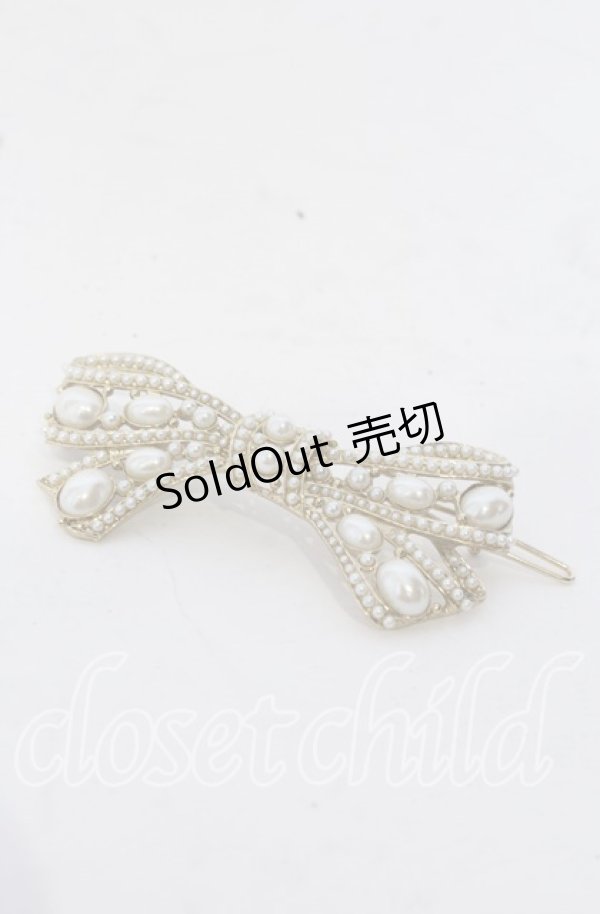 画像1: INGEBORG / リボン型パールヘアピン  ゴールド O-25-09-30-1073-LO-AC-OW-ZT170 (1)