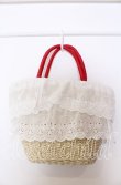 画像2: axes femme kawaii / いちごあみぐるみ付カゴバッグ  ナチュラル×アカ O-25-09-30-1085-AX-BG-IG-ZT-K012 (2)