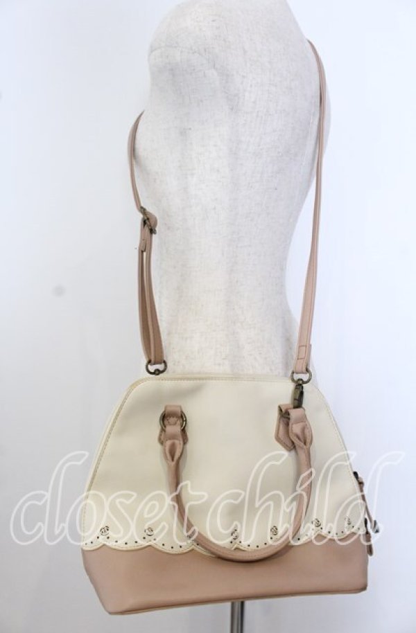 画像2: axes femme / ポーチ付スカラップブガッティバッグ  ピンク O-25-09-30-1011-AX-BG-OW-ZT-K012 (2)