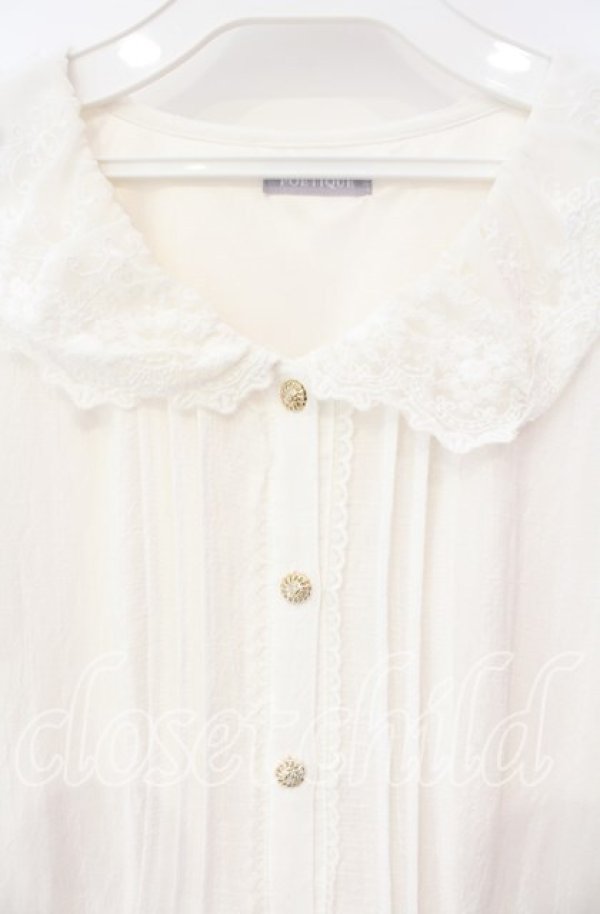 画像2: axes femme POETIQUE / リボン付ドーリーロングワンピース オフ O-25-10-04-037-AX-OP-IG-ZT373 (2)