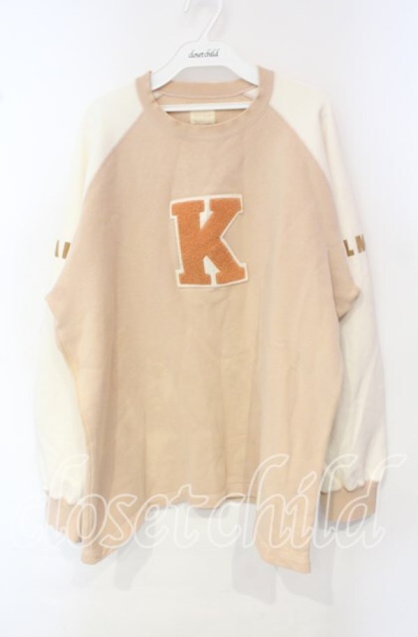 画像1: Karl Helmut / ワッペン裏ボアトレーナー  ピンク O-25-10-06-053-EL-TO-IG-ZT080 (1)