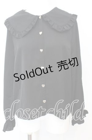 画像: axes femme POETIQUE / ハート釦丸襟ブラウス  クロ O-25-10-11-1037-AX-BL-IG-OS