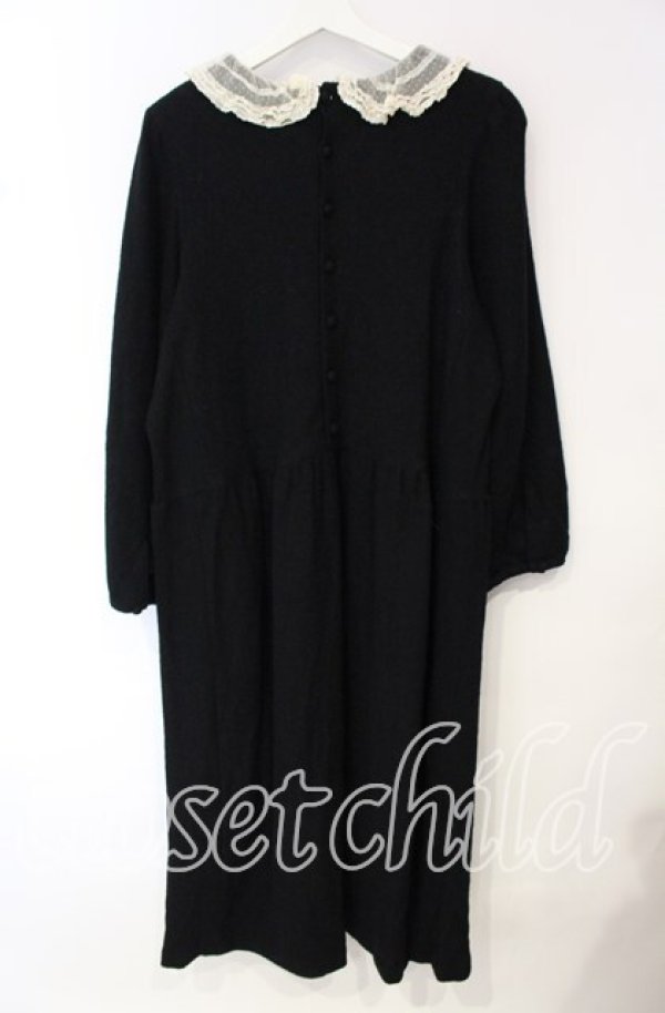 画像3: PINK HOUSE / チュール襟長袖ワンピース【お直しあり】  クロ O-25-10-11-059-LO-OP-IG-OS (3)