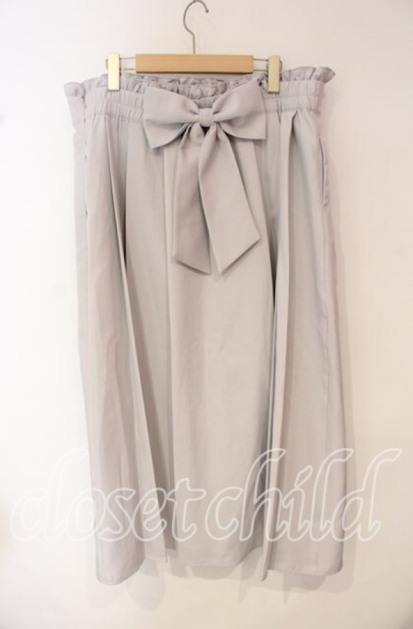 画像3: DearMyLoveWhip / ビッグリボンビジュープリーツスカート 5L ライトグレー O-25-10-14-077-LO-SK-IG-OS (3)