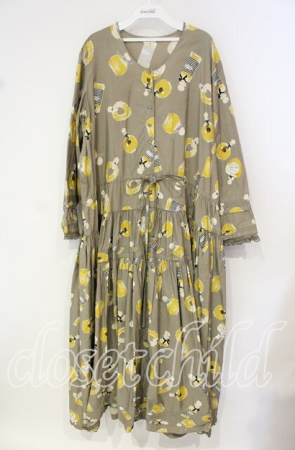 画像1: 【SALE】KANEKO ISAO / パフューム柄ワンピース【お直しあり】  ベージュ O-25-10-14-139-EL-OP-IG-ZT192 (1)