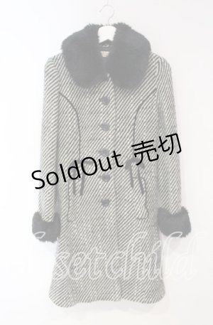 画像: 【SALE】Emily Temple cute / ベロアリボンファー付きコート  クロ×オフ O-25-10-18-037-ET-CO-IG-ZT-C010