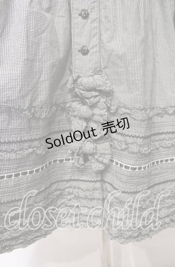 画像3: PINK HOUSE / ギンガムチェックフードワンピース【お直しあり】  クロ O-25-10-18-074-LO-OP-IG-OS (3)